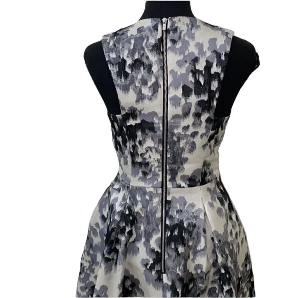 H&M Sleeveless Jacquard Weave Print Dress(Size 6)